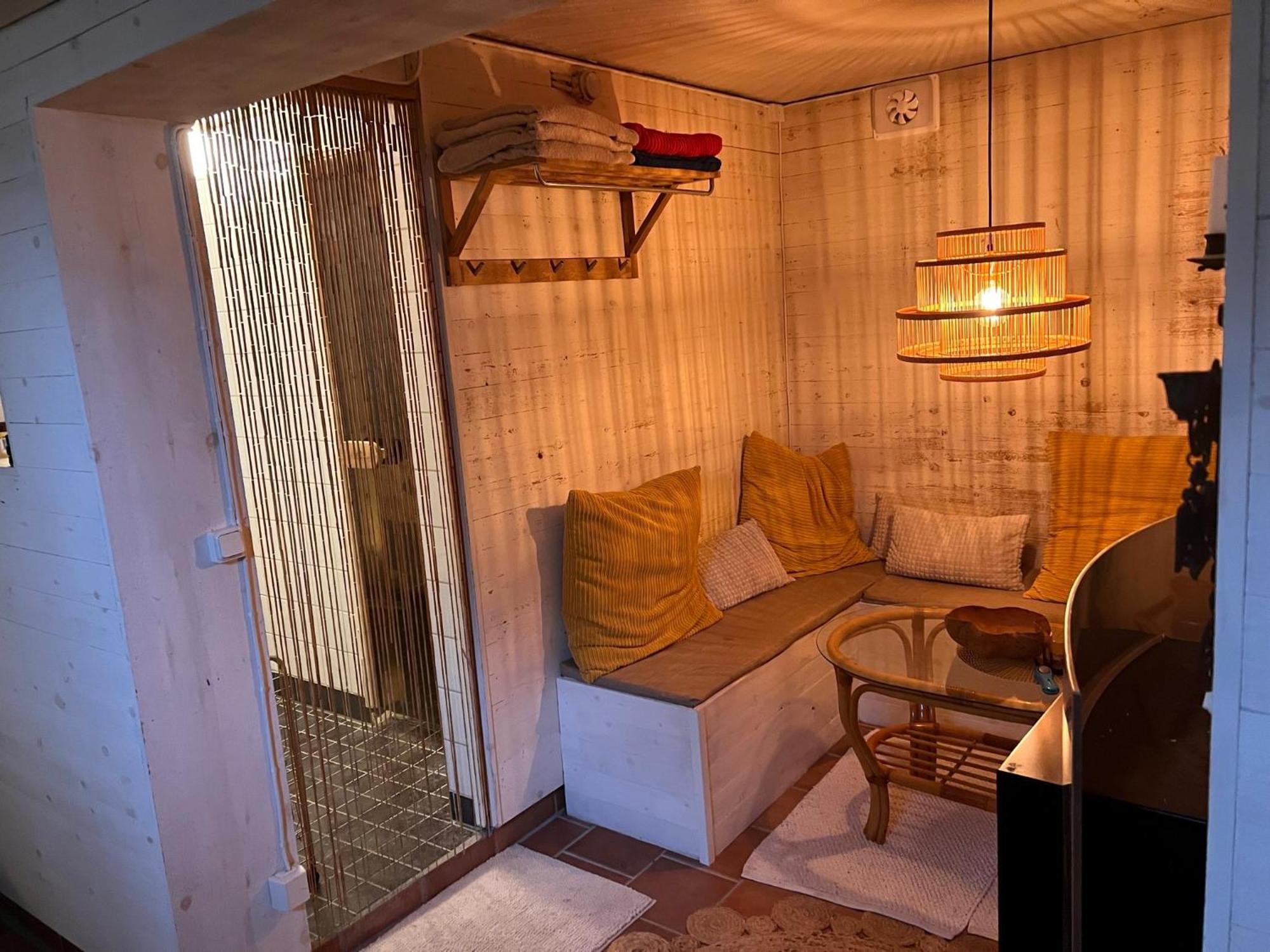 The Guest House. Gammelstaden المظهر الخارجي الصورة